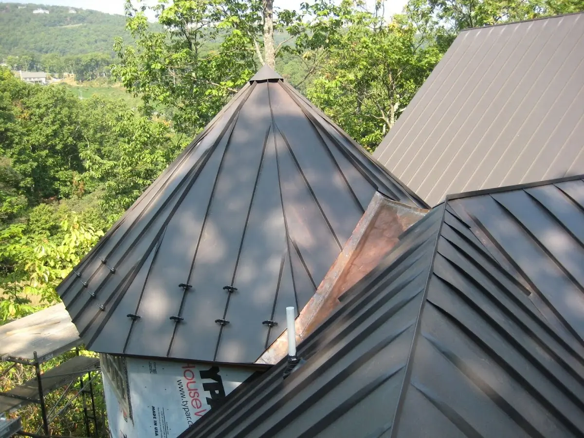 Professional Roof Tarp Installation by Craftsman Roofing in Greenmont